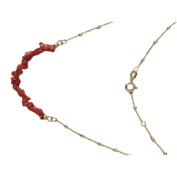 Collier en plaqué or et corail