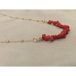 Collier en plaqué or et corail